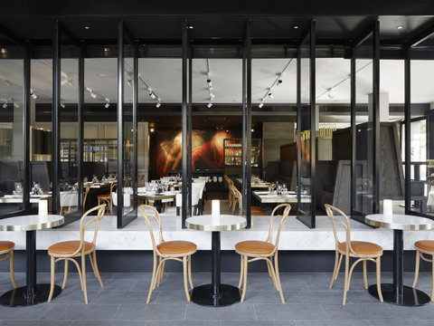 Hotel Realm - Food Delivery Shop 32