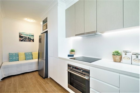 Bondi Beach Oasis-Car Park+Pool+Air Con - Food Delivery Shop 2
