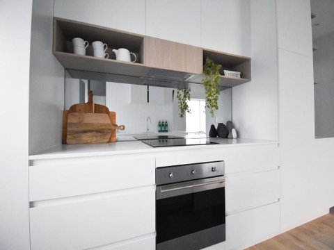 BONDI BEACH PAD-hosted By:L'Abode Accommodation - Food Delivery Shop 3