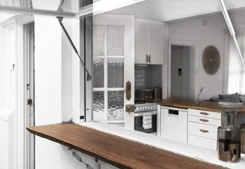Bondi Surf Cottage - Food Delivery Shop 1