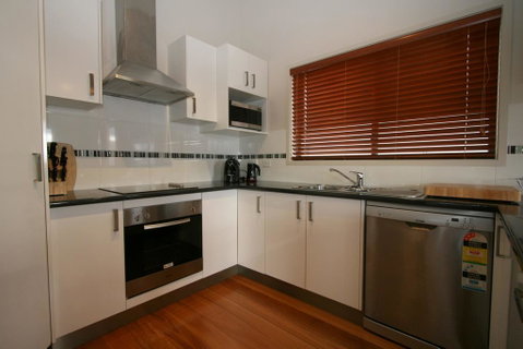 Boronia 4/30 Nettin Circuit - Food Delivery Shop 3