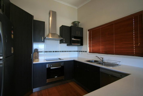 Boronia 6/30 Nettin Circuit - Food Delivery Shop 3