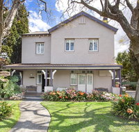 Boronia Lodge - Food Delivery Shop