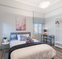 Boutique Private Rm situated in the heart of Burwood2 - Food Delivery Shop