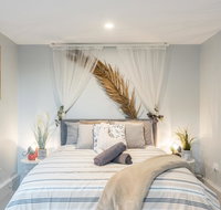 Boutique Private Rm situated in the heart of BurwoodG1 - Food Delivery Shop