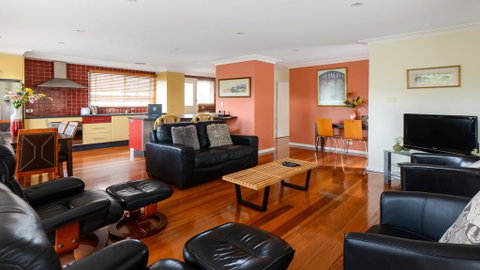 BOUTIQUE STAYS - Sandy Haven A - Food Delivery Shop 0