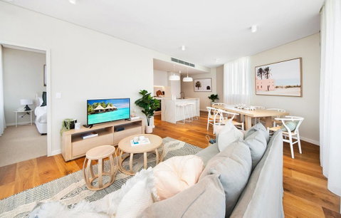 BRAND NEW- Premium Bondi Beach Escape - Food Delivery Shop 0
