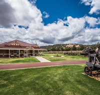 Braybrook Boutique BnB - Food Delivery Shop