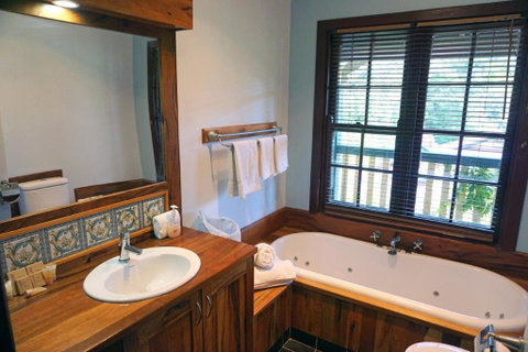 Bridgefield Guest House - Food Delivery Shop 1