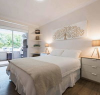 Bright Comfy Bondi Home - Food Delivery Shop