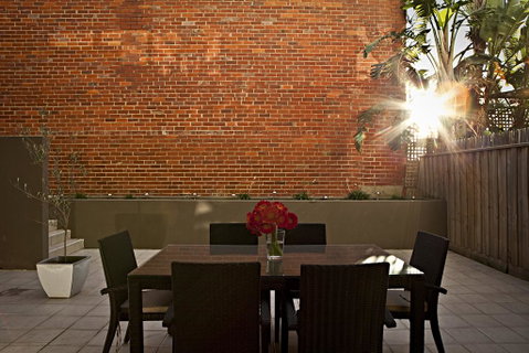 Brighton Bay Apartments - Food Delivery Shop 0
