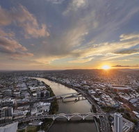 Brisbane CBD Apartments - Food Delivery Shop