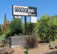 Bristol Hill Motor Inn  Peppa's Licensed Restaurant - Food Delivery Shop