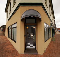Burnie City Apartments - Food Delivery Shop