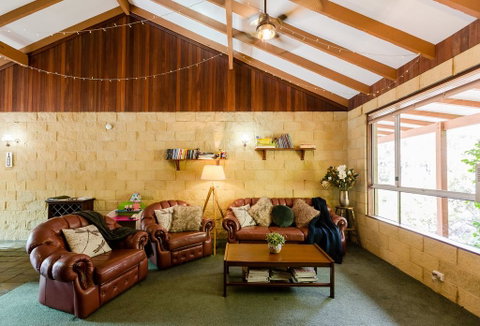 Camellia Cottage - Food Delivery Shop 0