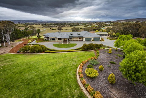 Canberra Luxury Estate - Food Delivery Shop 2