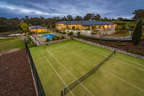 Canberra Luxury Estate - Food Delivery Shop 3