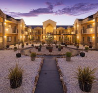 Canberra Parklands Central Apartment Hotel - Food Delivery Shop