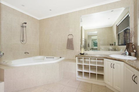 Canyons Bend - 5 Minute Walk To Shops And Cafes - Food Delivery Shop 3