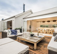 Capri House - Food Delivery Shop