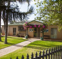 Capricorn Holiday Park - Food Delivery Shop