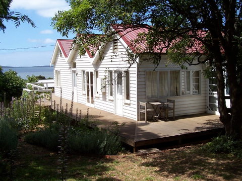 Captain Lock's Cottage - Food Delivery Shop 0