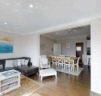 Casa Sorella - beachfront family home - Food Delivery Shop