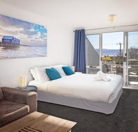 Cascades 7- Centrally located with beautiful views - Food Delivery Shop