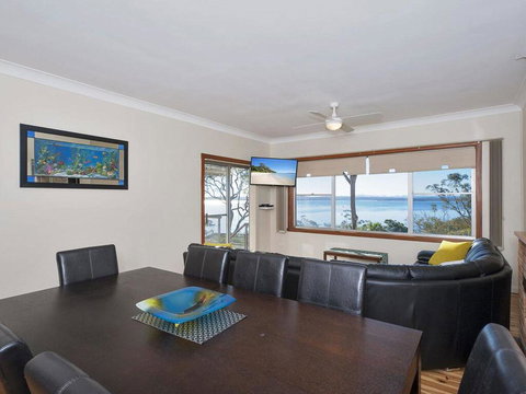 Catch Of The Day', 72 Government Road - Great House With Water Views - Food Delivery Shop 3