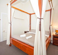 CBD Holiday Home - Food Delivery Shop
