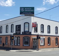 Centennial Inn on Bathurst - Food Delivery Shop