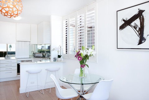 Centennial Park - L'Abode Accommodation - Food Delivery Shop 3