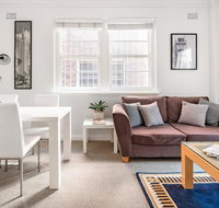 Centennial Park Apartment a Boundary Throw from the SCG - Food Delivery Shop