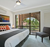 Centennial Terrace Apartments - Food Delivery Shop