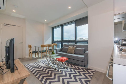 Central 2 Bedroom Deluxe Apartment@La Trobe Tower - Food Delivery Shop 2
