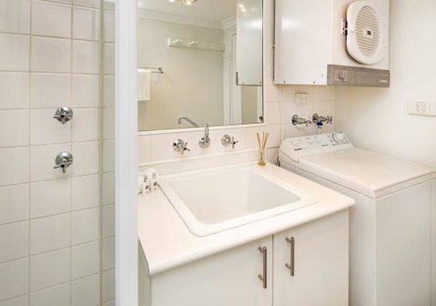 Central Abode-Modern Apartment In The Heart Of Jindabyne - Food Delivery Shop 3
