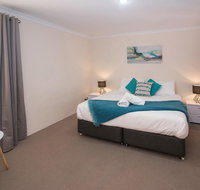 Central Townhouse Margaret River - Food Delivery Shop