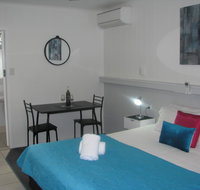 Charm City Motel - Food Delivery Shop