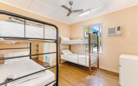 Civic Guesthouse - Food Delivery Shop 2