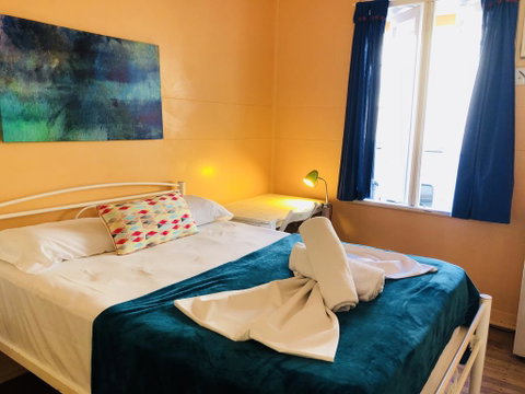 Civic Guesthouse - Food Delivery Shop 1