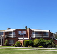 cluBarham Motel - Food Delivery Shop