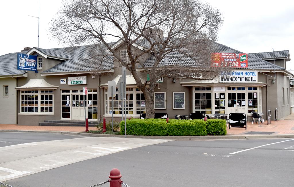 Tottenham NSW Food Delivery Shop