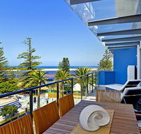Coast Luxury Apartment 24 - Food Delivery Shop