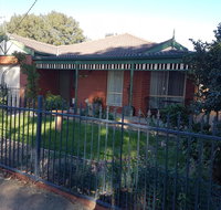 Cobram Cottage - Food Delivery Shop