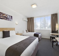 Comfort Inn Capital Horsham - Food Delivery Shop