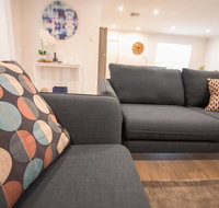 Contemporary Esprit with river reserve access - Food Delivery Shop