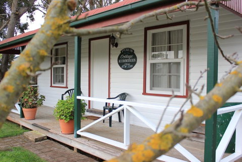 Coonawarra's Pyrus Cottage - Food Delivery Shop 0