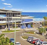 Coral Sea Apartments - Food Delivery Shop