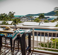 Coral Sea Vista Apartments - Food Delivery Shop