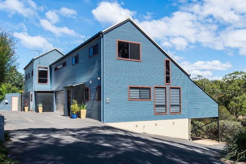 Cove View Retreat - Food Delivery Shop 1